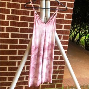 American Eagle— Tie Dye T-shirt Dress w Funky Back